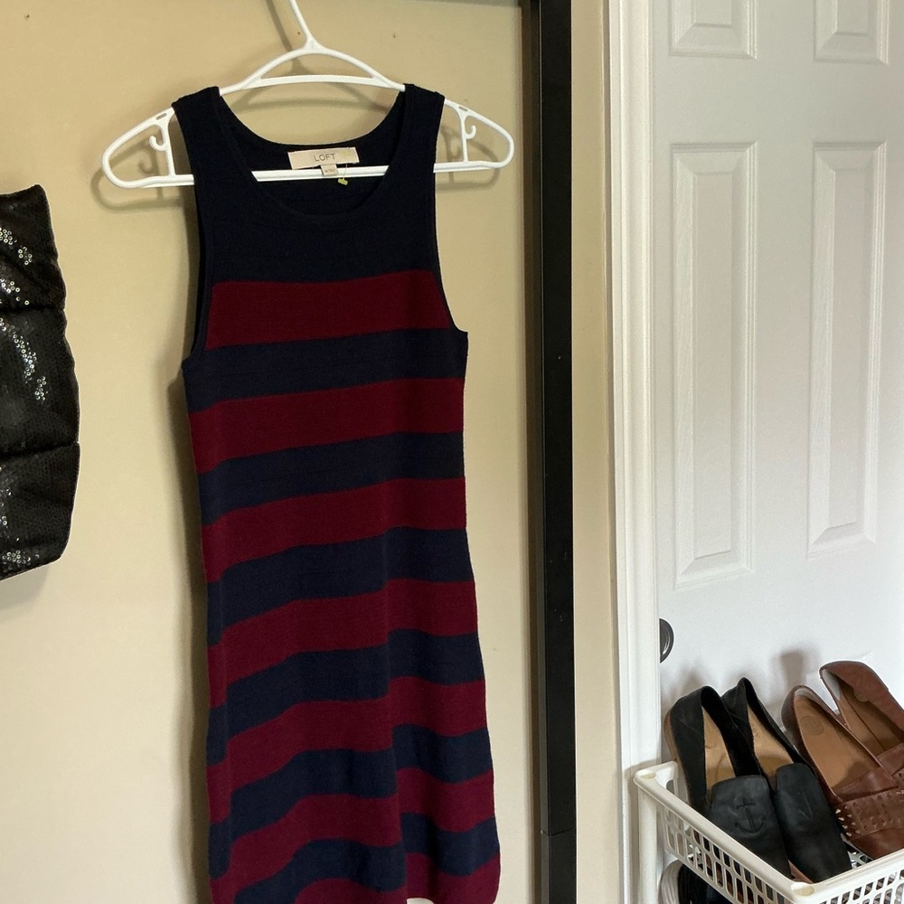LOFT Blue and Red Sleeveless Sheath Mini Dress